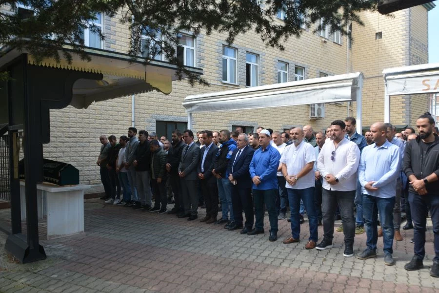 Okul Müdürü Kenan Oduncu