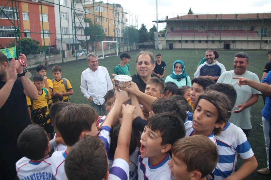 3. Şenol Keleş Futbol Turnuvası şampiyonu Sancaktepespor oldu