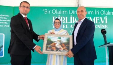 Birlik Cemevi’nin Temel Atma Töreni İstanbul Valisi Davut Gül’ün katılımıyla Gerçekleşti
